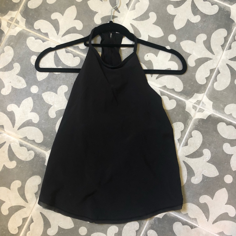 Black lululemon tank size 4
